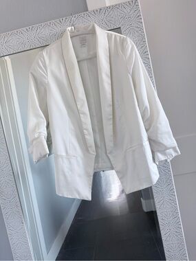 LC White Open-Front Blazer Jacket